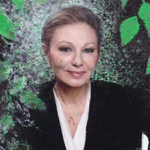 Empress Farah Pahlavi Shahbanou of Iran_Friend of Peace