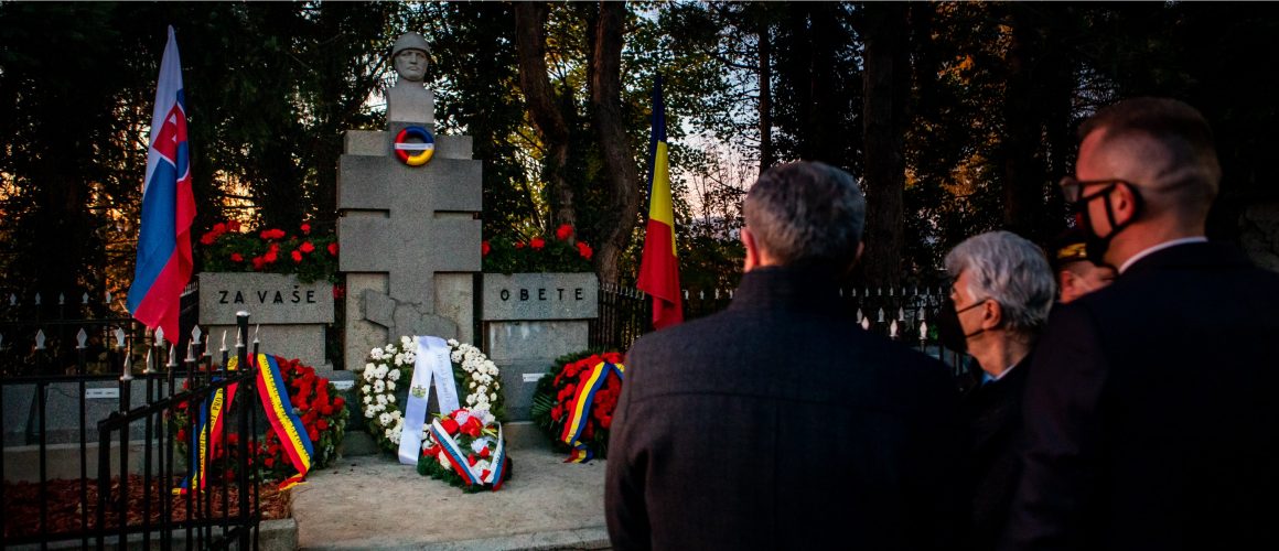 Slovacia omagiază memoria soldaților români și a Regelui Mihai I Tree of Peace