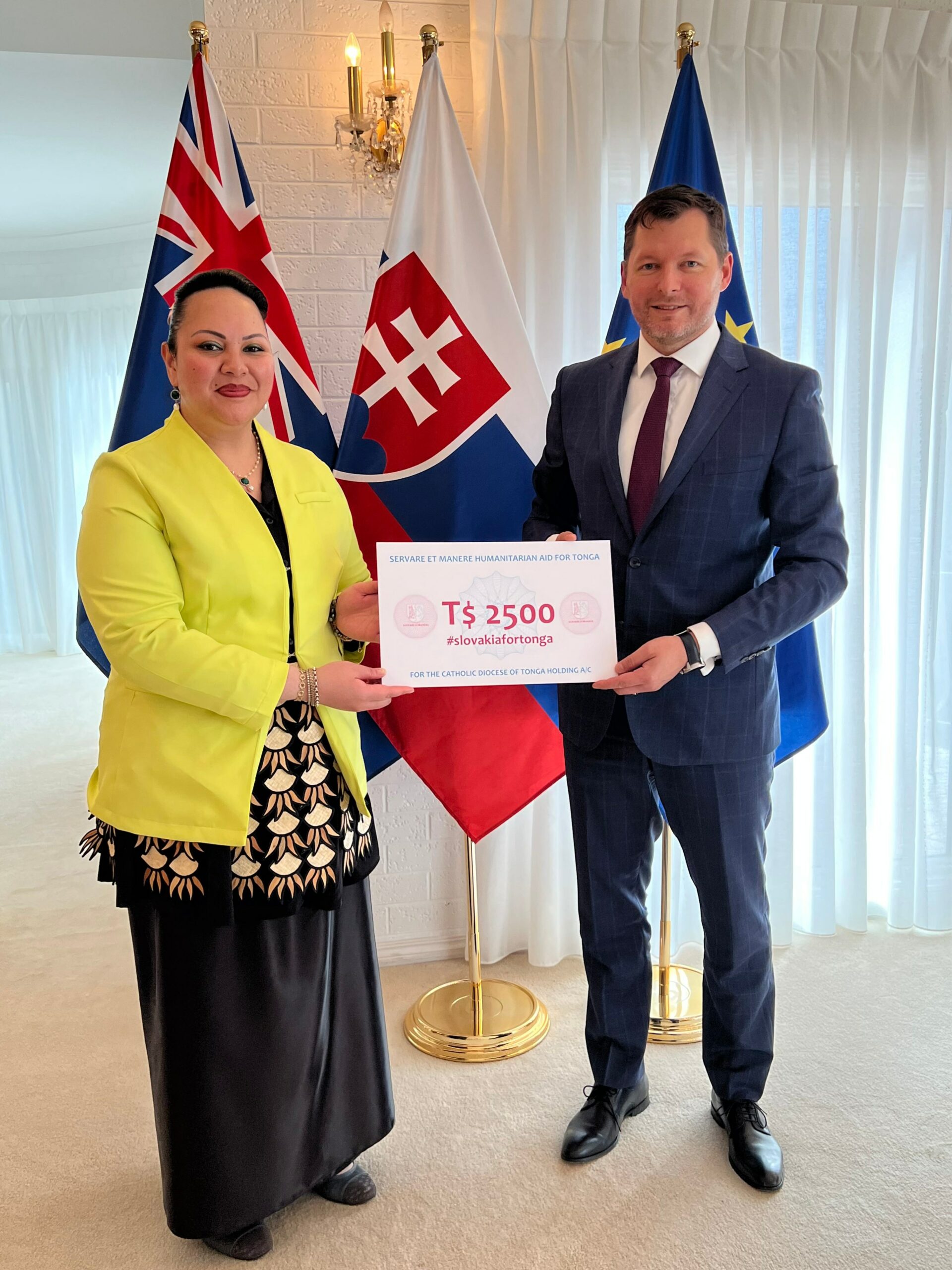 Servare et Manere Tonga Humanitarian Aid Princess Lātūfuipeka Tukuʻaho